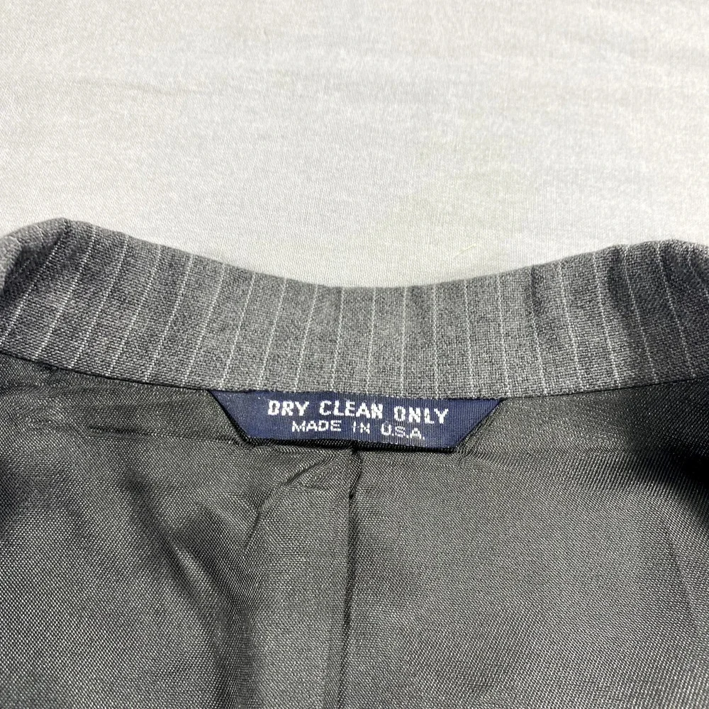 VINTAGE Kuppenheimer Blazer Mens 44R Gray Striped Wool Suit‎ Jacket Sport Coat